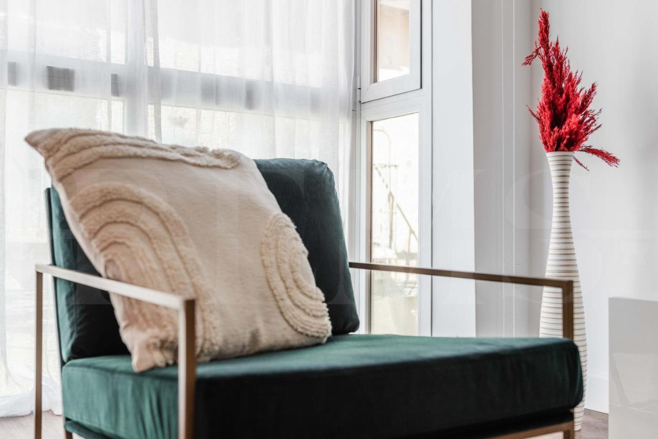 Designed Minimalist Apartment - Malaga Center By Rems Eksteriør billede