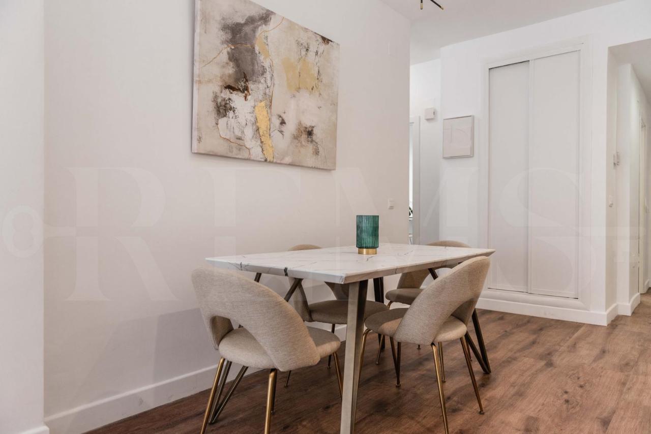 Designed Minimalist Apartment - Malaga Center By Rems Eksteriør billede