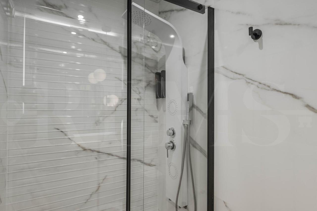 Designed Minimalist Apartment - Malaga Center By Rems Eksteriør billede