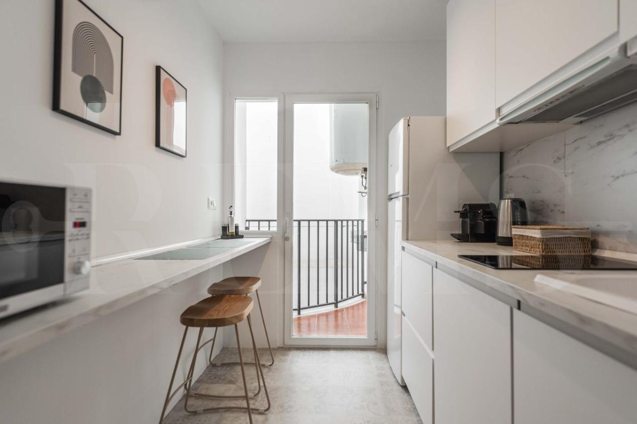 Designed Minimalist Apartment - Malaga Center By Rems Eksteriør billede